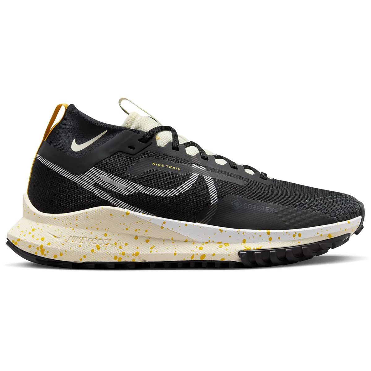 Nike waterproof running shoes top