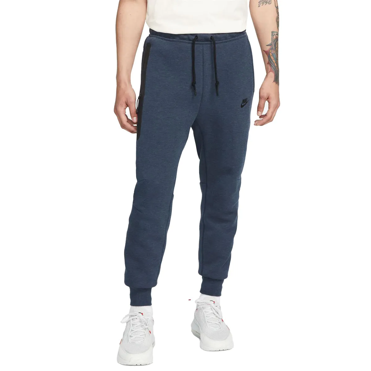 Nike tech slim fit sales