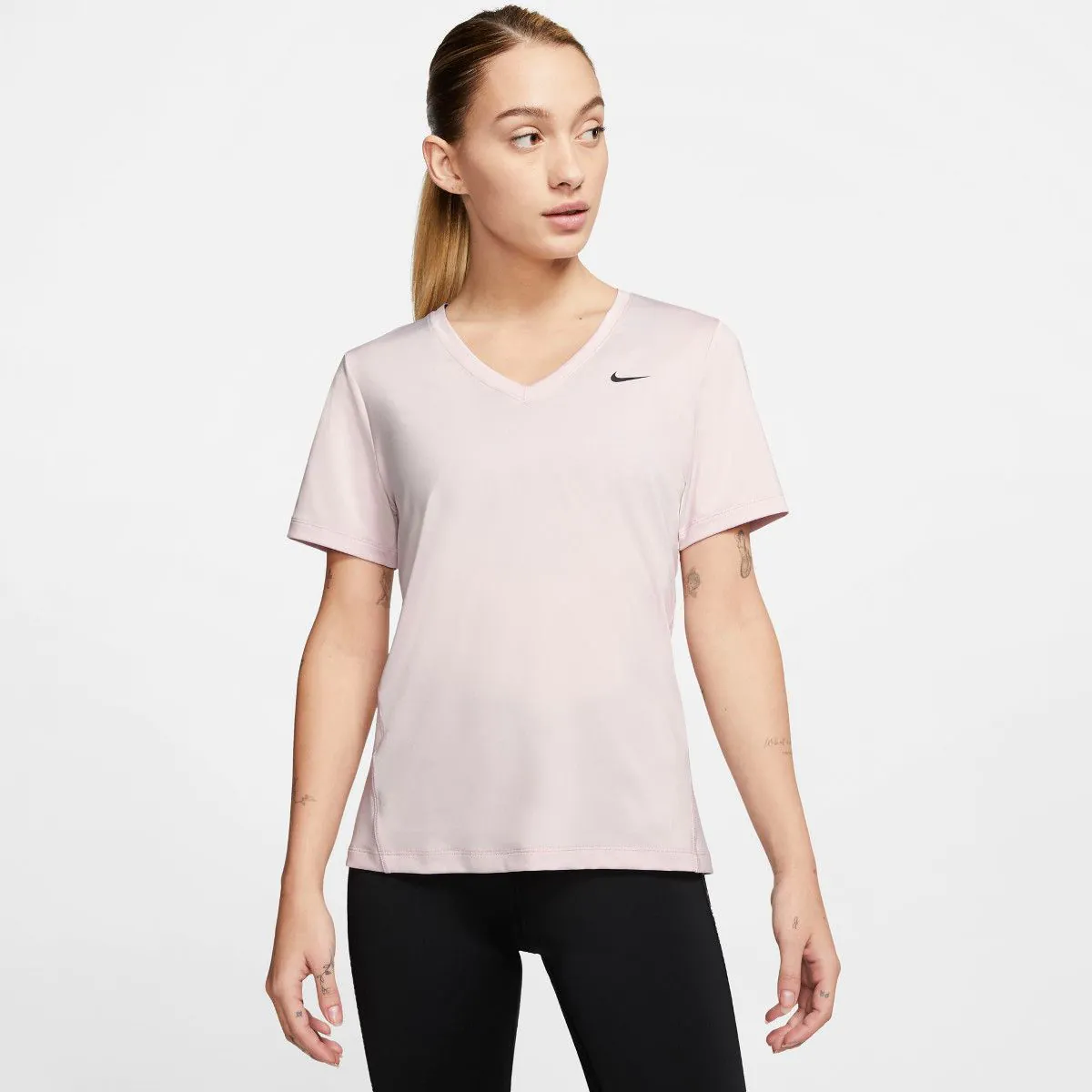 Nike Victory Women s Short Sleeve Training Top CJ2351 699