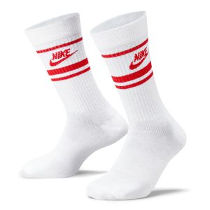 Nike Sportswear Everyday Essential Crew Socks x 3