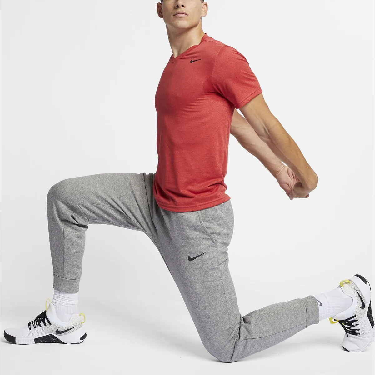 hierro terminado reposo Nike Therma Men's Tapered Training Pants 932255-063