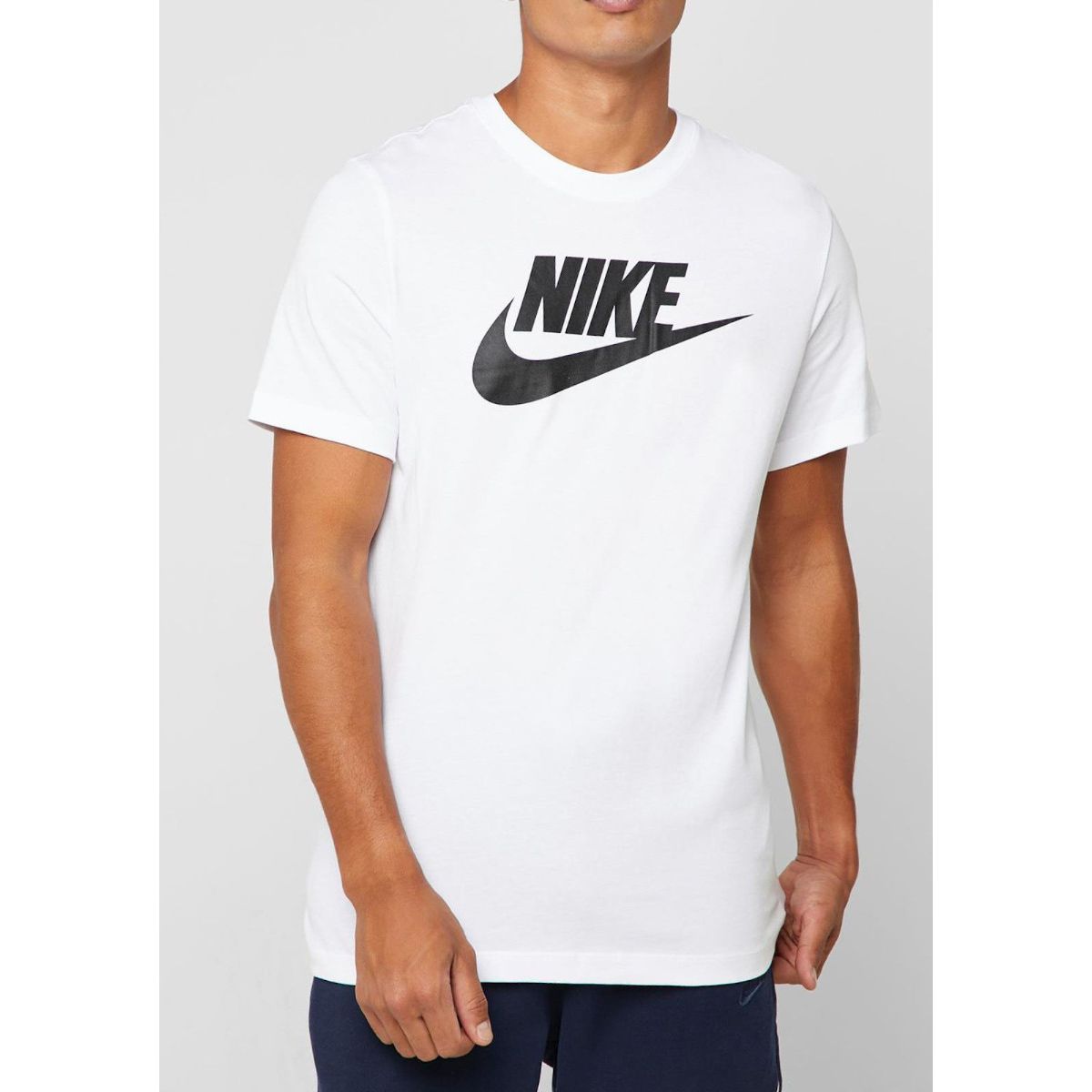 Achetez T-shirt Nike Icon Sportswear Homme AR5004-101