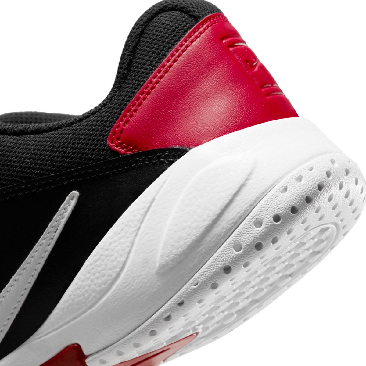Ar8836 nike deals