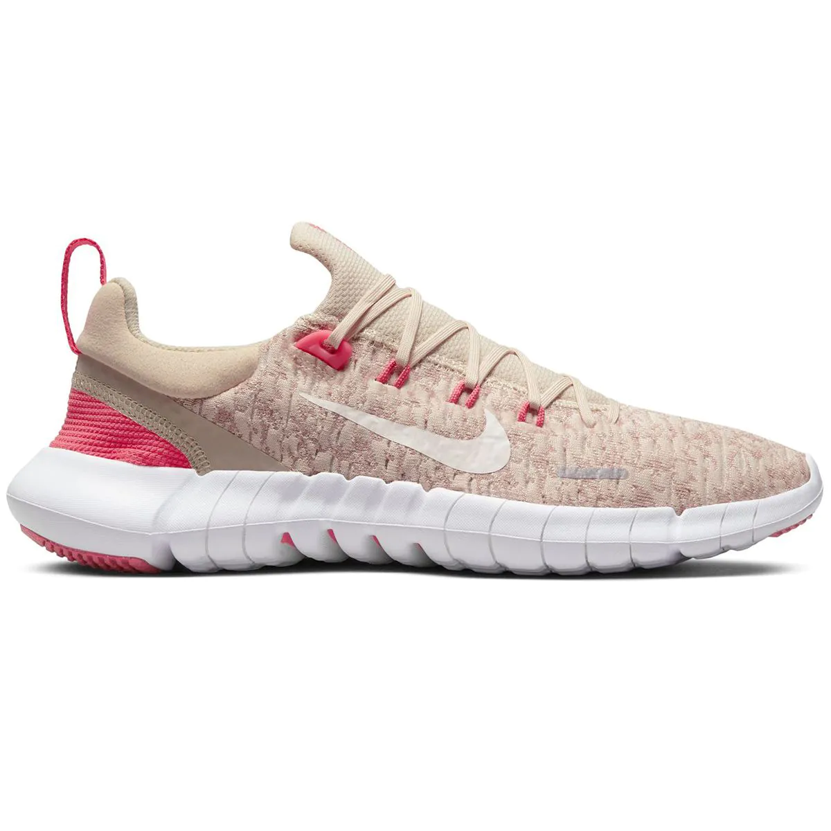 Womens 218 shop nike free run