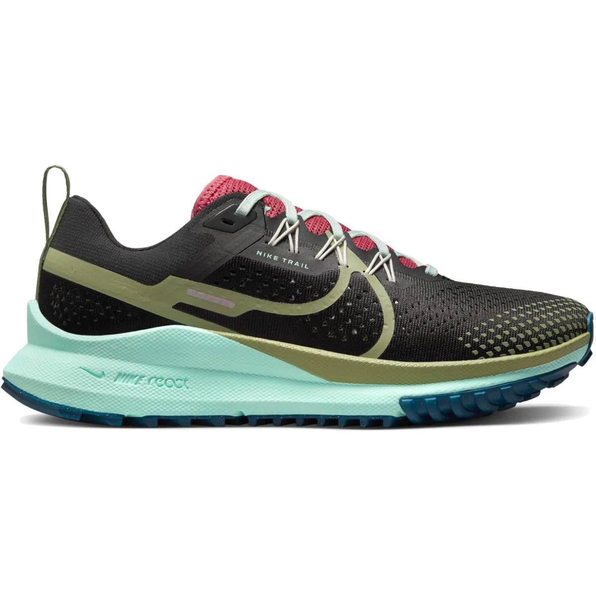 w nike react pegasus trail 4