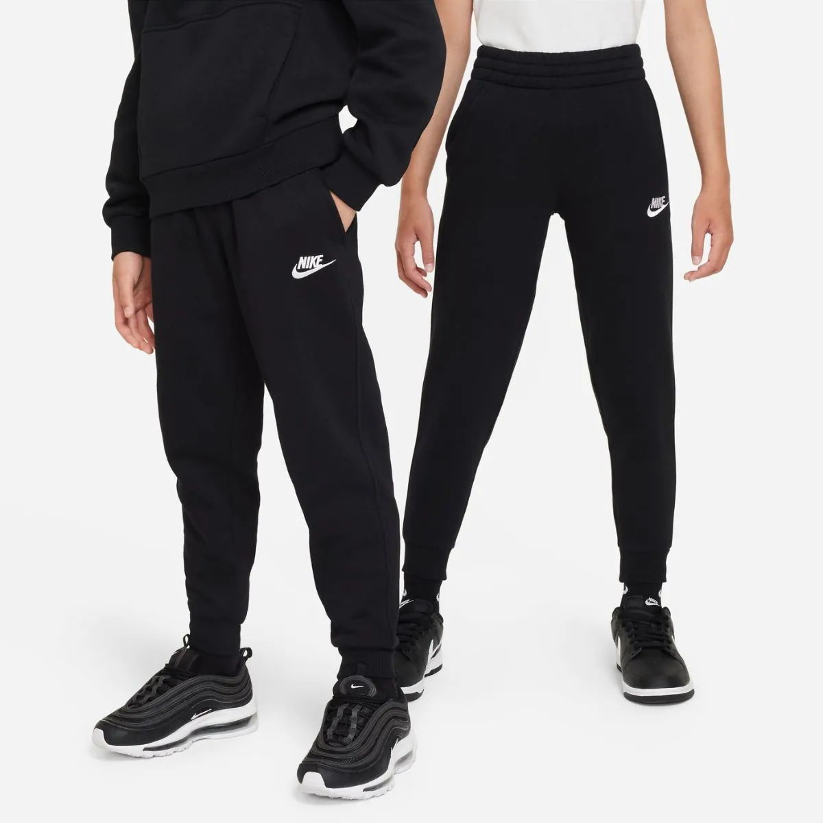 Nike club joggers sale junior
